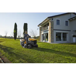 Stiga Estate 9122 W Traktor ogrodowy spalinowy (11.6 kW, 6000 m², Automat) - 2T1310481/ST2P