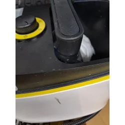 Parownica KARCHER SC4 Deluxe (4bar, 2200W, 130m2) OUTLET
