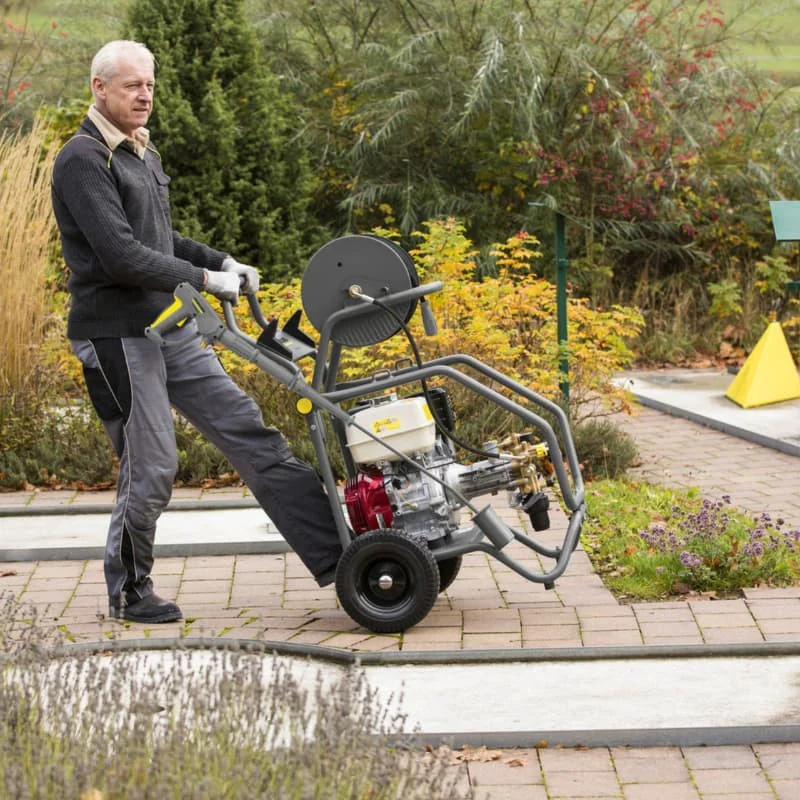 Karcher HD 8/20 G Profesjonalna spalinowa myjka ciśnieniowa (200 bar, 750 l/h) - 1.187-904.0