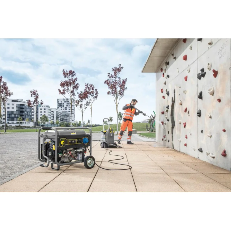 Karcher PGG 8/3 AVR Agregat prądotwórczy trójfazowy (7.00 kW, 400 V, 25 l) - 1.042-209.0_A01