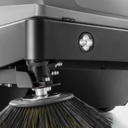 Karcher KM 105/180 R Bp Classic Zamiatarka przemysłowa samojezdna akumulatorowa (6300 m²/h, 1050 mm, 180 l) - 1.186-050.0