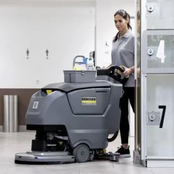 Karcher B 50 W Bp Pack 80Ah Li + FC + D51 + DOSE + Rinse + Autofill Szorowarka z Aku Li-Ion i prostownikiem - 1.533-239.0 Karcher B 50 W Bp Pack 80Ah Li + FC + D51 + DOSE + Rinse + Autofill Szorowarka z Aku Li-Ion i prostownikiem - 1.533-239.0