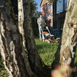 Stihl RM 545 Kosiarka spalinowa (2.60 kW, 43 cm, 60 l) - 63400113404