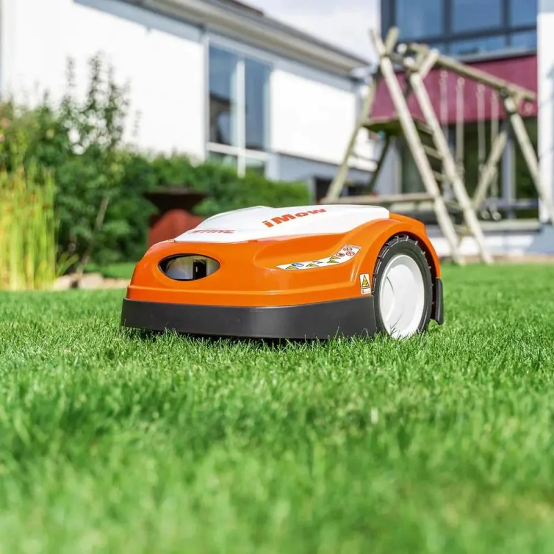 Stihl RMI 422 Robot koszący (800 m², 20 cm) - 63010121403
