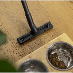 Karcher SE 4 Odkurzacz piorący (1000 W, 210 mbar, 4 l) - 1.081-150.0 Karcher SE 4 Odkurzacz piorący (1000 W, 210 mbar, 4 l) - 1.081-150.0