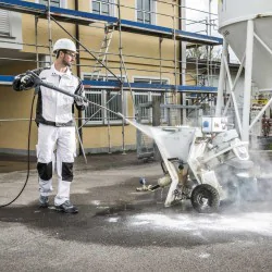 Zestaw Myjka wysokociśnieniowa Karcher HDS 5/15 U Ciepłowodna (150 bar, 450l/h, 80°C) + Akcesoria do czyszczenia fotowoltaiki