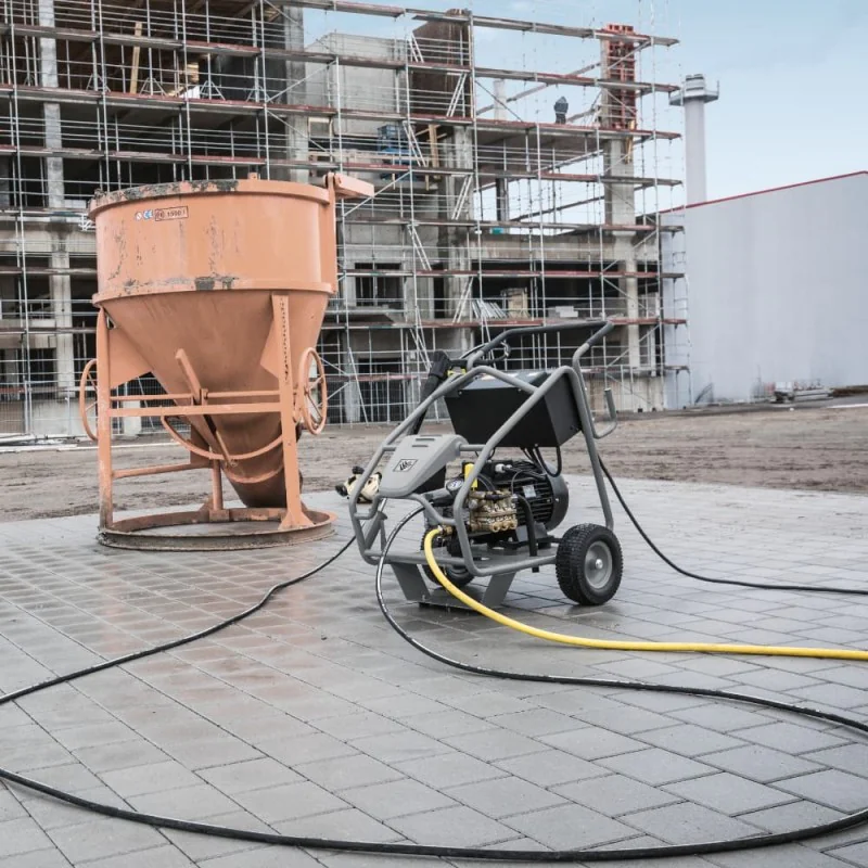 Karcher HD 13/35-4 Cage Profesjonalna myjka ultrawysokociśnieniowa (350 bar, 1300 l/h) - 1.367-154.0