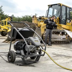 Karcher HD 9/50 GE Profesjonalna spalinowa myjka ultrawysokociśnieniowa (500 bar, 900 l/h) - 1.367-506.0 Karcher HD 9/50 GE Profesjonalna spalinowa myjka ultrawysokociśnieniowa (500 bar, 900 l/h) - 1.367-506.0