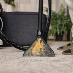 Zestaw Karcher SE 4 + Środek do czyszczenia RM 519