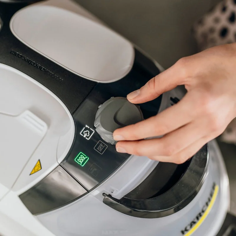 Zestaw Karcher SC 5 EasyFix + Nakładka do odświeżania dywanów + Duża okrągła szczotka