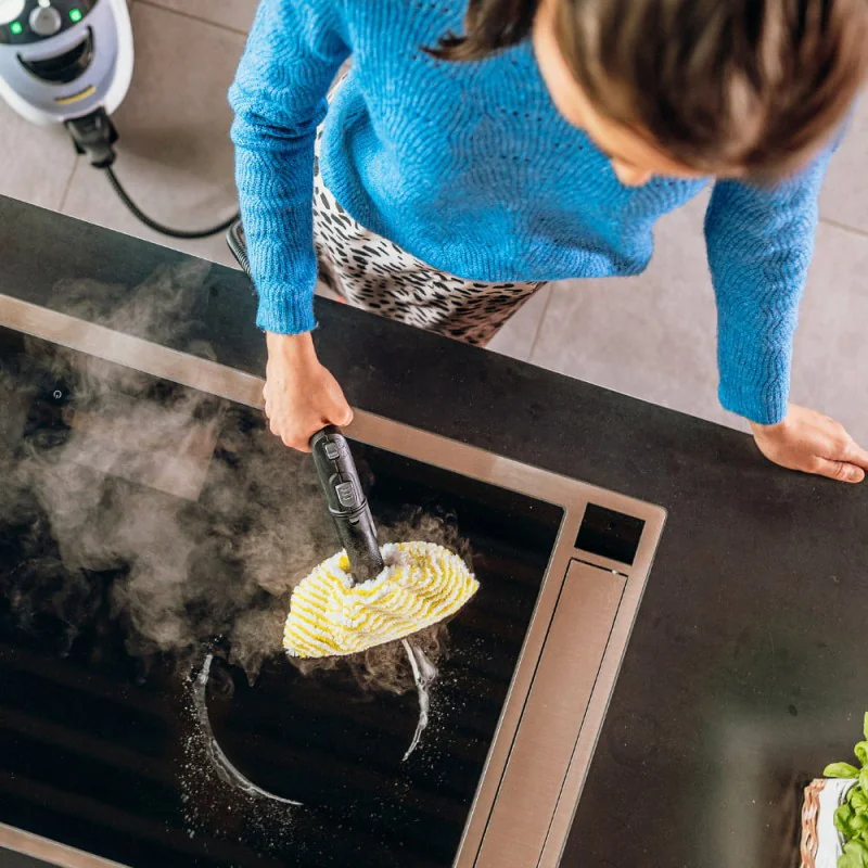 Zestaw Karcher SC 5 EasyFix + Nakładka do odświeżania dywanów + Duża okrągła szczotka