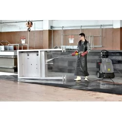 Myjka wysokociśnieniowa Karcher HDS 5/15 UX PLUS Ciepłowodna (150 bar, 450l/h, 80°C) + 1.064-917.0