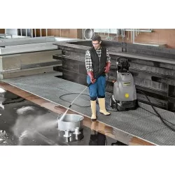 Myjka wysokociśnieniowa Karcher HDS 5/15 UX PLUS Ciepłowodna (150 bar, 450l/h, 80°C) + 1.064-917.0