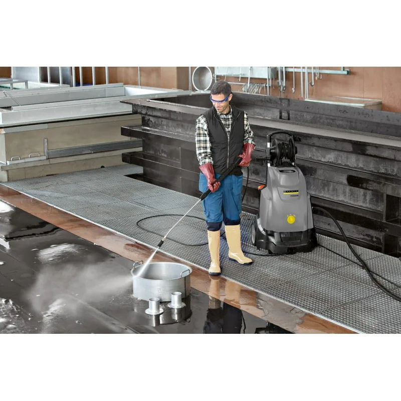 Myjka wysokociśnieniowa Karcher HDS 5/15 UX PLUS Ciepłowodna (150 bar, 450l/h, 80°C) + 1.064-917.0
