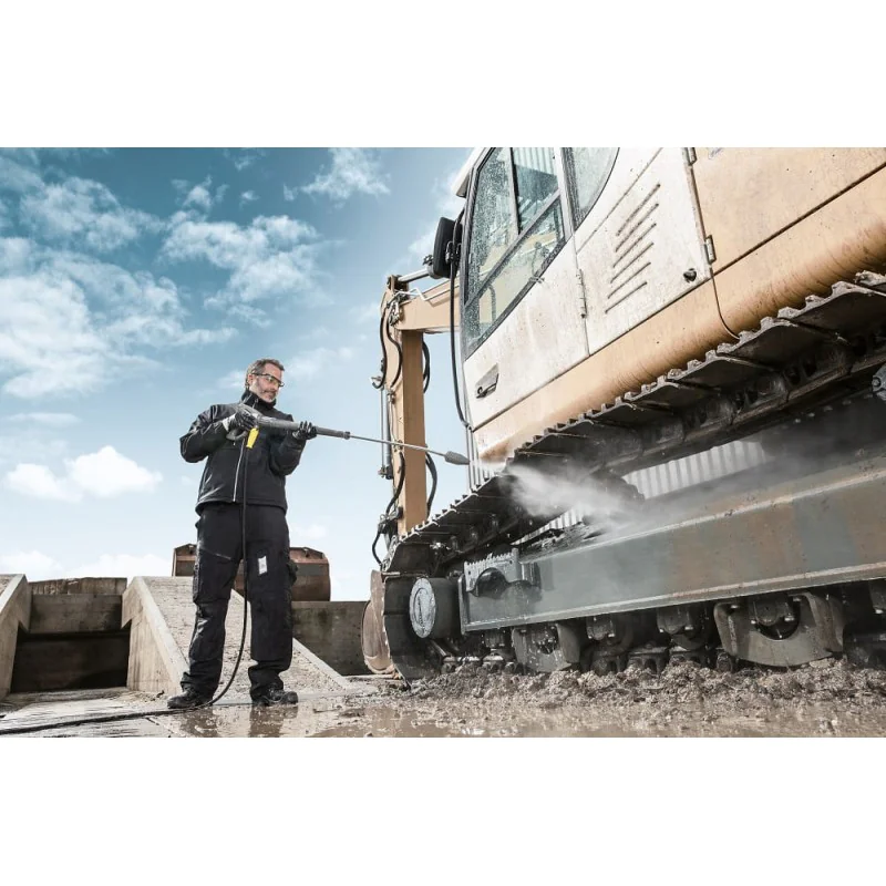 Karcher HDS 6/14-4 C Profesjonalna myjka z podgrzewaniem wody (140 bar, 560 l/h, 155°C) - 1.170-900.0