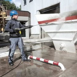 Karcher HDS 5/12 C Profesjonalna myjka z podgrzewaniem wody (120 bar, 500 l/h, 80°C) - 1.272-900.0