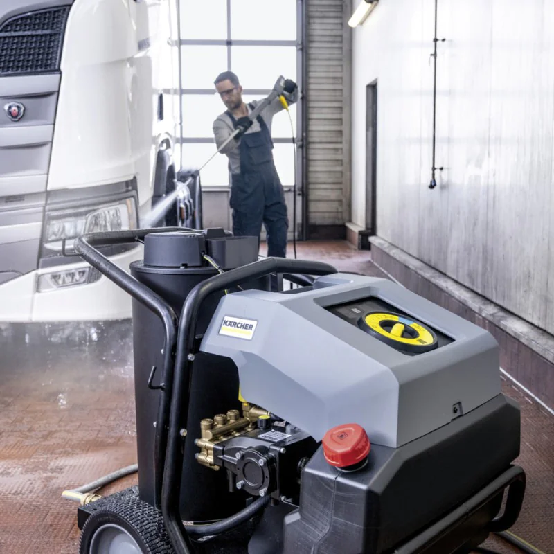 Karcher HDS 8/18-4 C Classic Profesjonalna myjka z podgrzewaniem wody (180 bar, 800 l/h, 80°C) - 1.030-913.0 Karcher HDS 8/18-4 C Classic Profesjonalna myjka z podgrzewaniem wody (180 bar, 800 l/h, 80°C) - 1.030-913.0