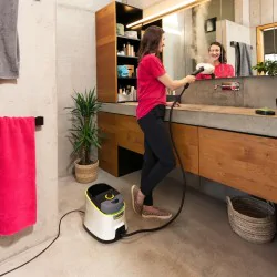 Zestaw Karcher SC4 Deluxe + Okrągła duża szczotka + Nakładka do odświeżania dywanów