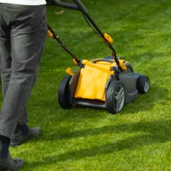 Zestaw Stiga Combi 340e + Pokrowiec ochronny na kosiarkę