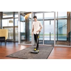 Karcher EB 30/1 Szczotka bateryjna w zestawie z akumulatorem (30 cm, 1 l, 60 min) - 1.545-126.0
