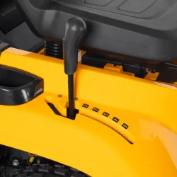 Zestaw Stiga Estate 384 M + Wertykulator i Aerator + Hak + Kanister + 2x Olej