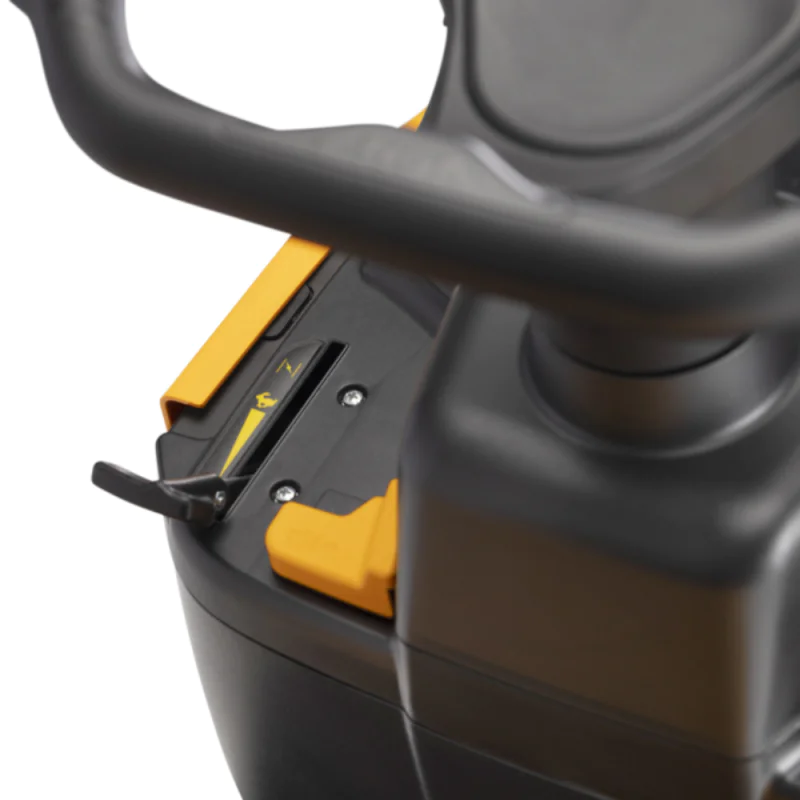 Zestaw Stiga Tornado 398 M + Wertykulator i Aerator + Hak + Kanister + 2x Olej