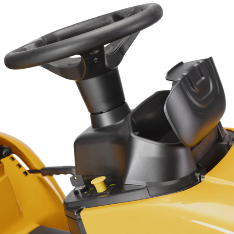 Zestaw Stiga Tornado 398 M + Wertykulator i Aerator + Hak + Kanister + 2x Olej