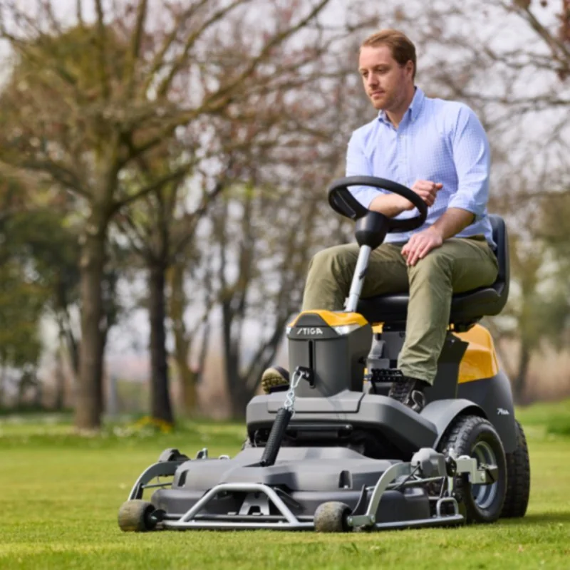 Zestaw Stiga Park 500 W + Agregat tnący Combi 100 Q Plus + Kanister + 2x Olej