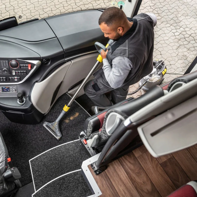 Karcher Puzzi 8/1 Adv Odkurzacz piorący (1200 W, 18 m²/h, 270 mbar, 8 l) - 1.100-241.0