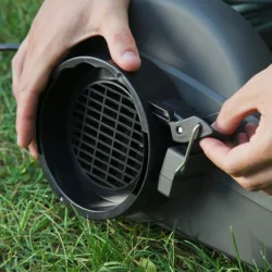 Stiga BL 130c V Dmuchawa do liści z odkurzaczem sieciowa (2.6 kW, 92 m/s) - 255260002/ST1