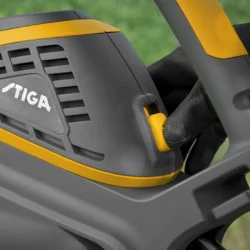 Stiga BL 130c V Dmuchawa do liści z odkurzaczem sieciowa (2.6 kW, 92 m/s) - 255260002/ST1