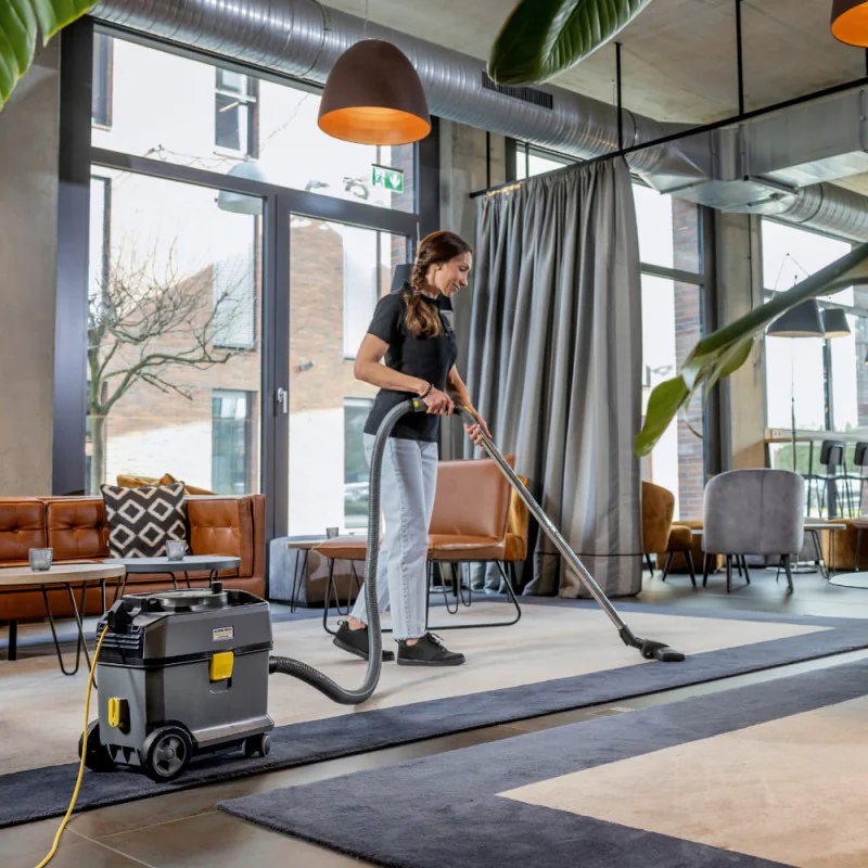 Karcher T 15/1 Profesjonalny odkurzacz hotelowy do pracy na sucho (585 W, 15 l) - 1.355-300.0 Karcher T 15/1 Profesjonalny odkurzacz hotelowy do pracy na sucho (585 W, 15 l) - 1.355-300.0