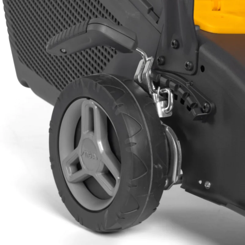 Zestaw Stiga Collector 43 + Rękawice + Skrobak do czyszczenia kosiarki