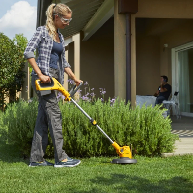 Zestaw Podkaszarka Akumulatorowa Stiga GT 100e + Szpula z żyłką