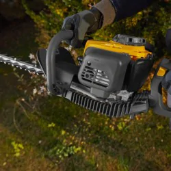 Zestaw Sekator Spalinowy Stiga HT 525 + Rękawice robocze + Olej 2T Synthetic - 0,1 litra