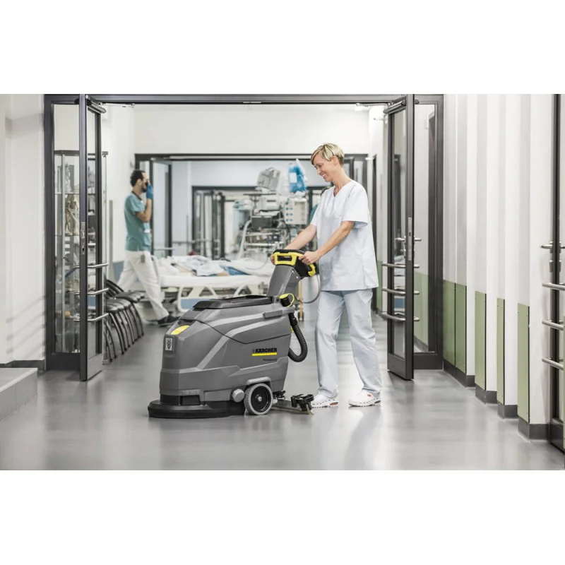 Karcher BD 43/25 C Bp Szorowarka akumulatorowa (1720 m²/h, 430 mm) - 1.515-400.0