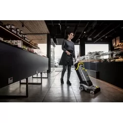 Karcher BR 30/4 C Szorowarka kompaktowa sieciowa (200 m²/h, 300 mm) - 1.783-220.0