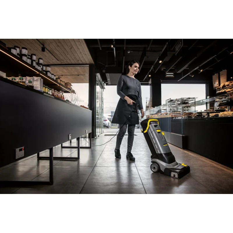 Karcher BR 30/4 C Szorowarka kompaktowa sieciowa (200 m²/h, 300 mm) - 1.783-220.0