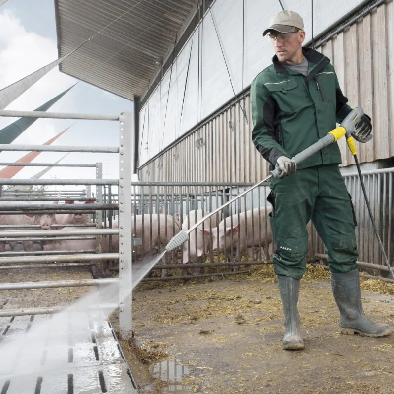 Zestaw Myjka wysokociśnieniowa Karcher HDS 7/16-4 C + Lanca pianowa + Piana alkaliczna RM 838