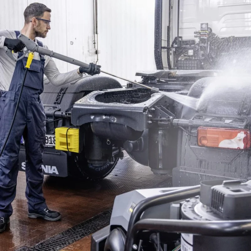 Zestaw Karcher HDS 10/21-4 M Classic + Preparat ochronny RM 110