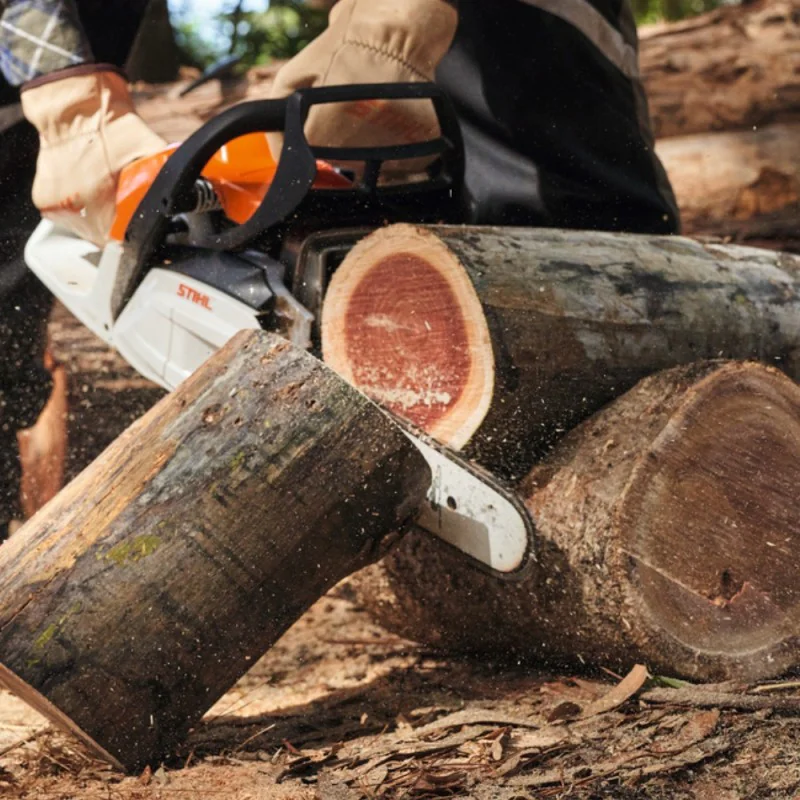 Zestaw Stihl MS 251 + Klin + Zatyczki do uszu + Czapka Zestaw Stihl MS 251 + Klin + Zatyczki do uszu + Czapka