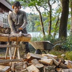 Zestaw Stihl MS 251 + Klin + Zatyczki do uszu + Czapka Zestaw Stihl MS 251 + Klin + Zatyczki do uszu + Czapka