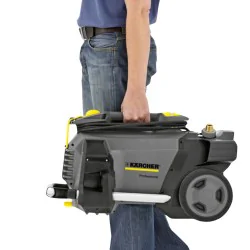 Zestaw Karcher HD 5/15 C Plus + FR Classic + Lanca pianowa + Piana alkaliczna RM 838
