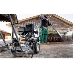 Zestaw Karcher HD 9/25 G Classic + Lanca pianowa + Piana alkaliczna RM 838