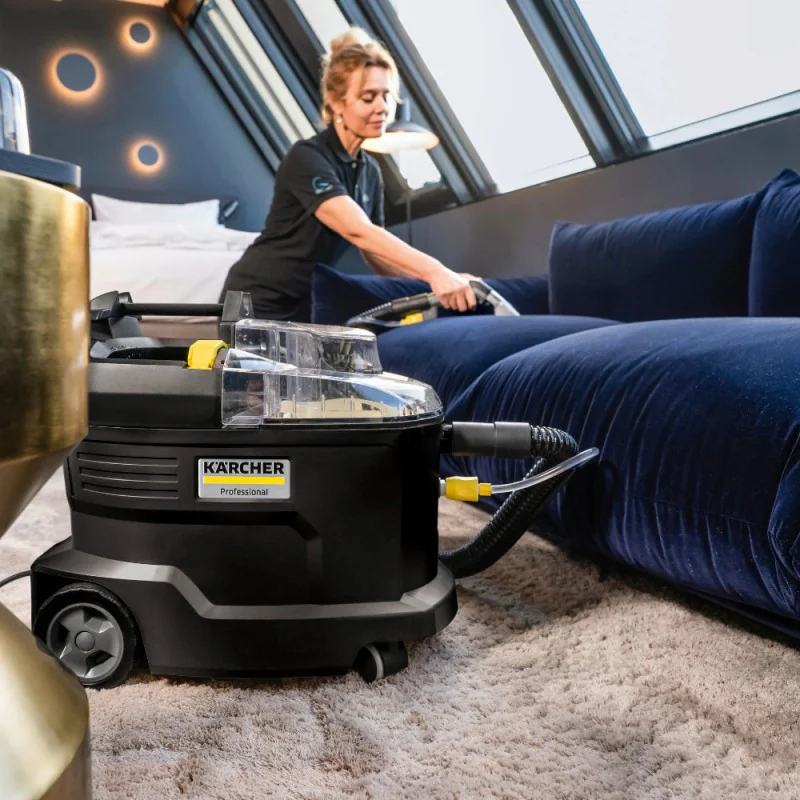 Zestaw Karcher Puzzi 8/1 Anniversary Edition + Dysza podłogowa