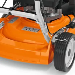 Zestaw Stihl RM 4 RTP + 2x Olej silnikowy + Kanister z nalewakiem - 5 litrów