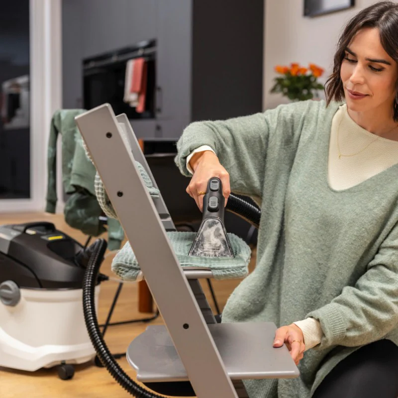 Odkurzacz piorący KARCHER SE 5 Car (1000 W, 4l/4l, 6m) OUTLET