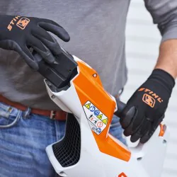 Stihl BGA 60 Dmuchawa do liści w zestawie z akumulatorem i ładowarką (780 m³/h, 36 V, 5 Ah) - BA040115948 Stihl BGA 60 Dmuchawa do liści w zestawie z akumulatorem i ładowarką (780 m³/h, 36 V, 5 Ah) - BA040115948