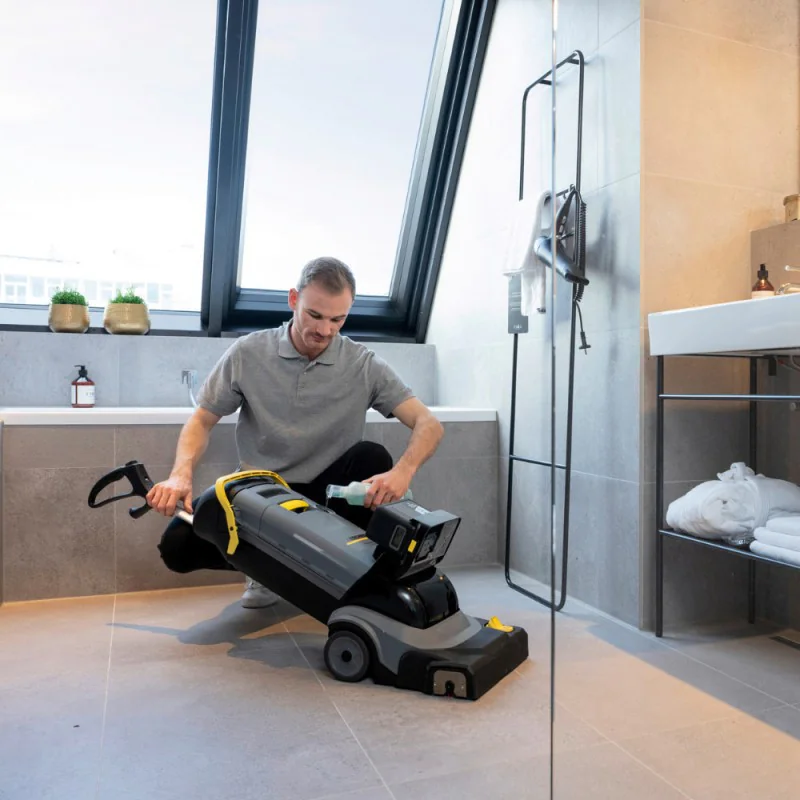 Zestaw Karcher BR 30/4 C Bp Pack + Akumulator Battery Power + 36 V / 7.5Ah