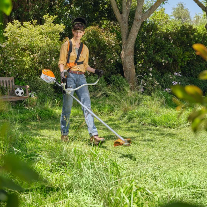 Zestaw Kosa Akumulatorowa Stihl FSA 80 + Żyłka tnąca + Rękawice + Osłona twarzy + Stopery + Czapka Stihl